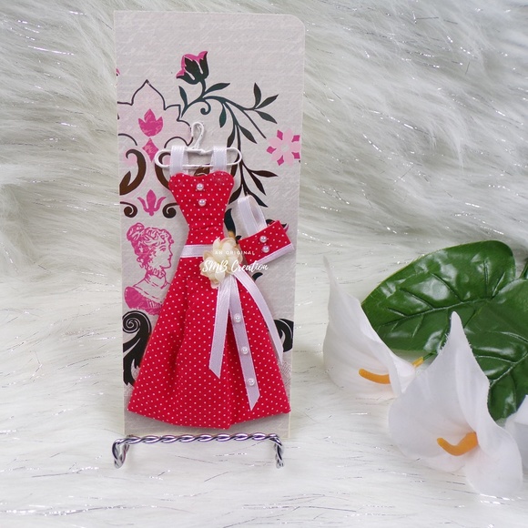 Victorian Dress Greeting Card - Authentic Original - Picture 1 of 4